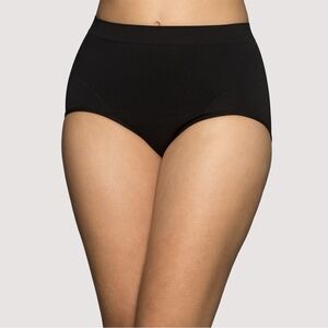 Vanity Fair Smoothing Comfort Brief